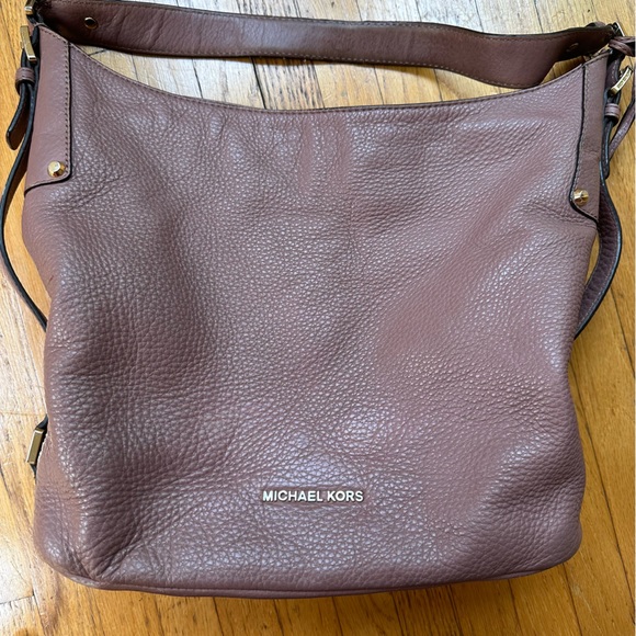 Michael Kors | Cinder Bedford Belted Large Hobo - Picture 9 of 11